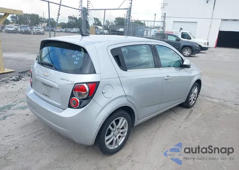 2013 Chevrolet Sonic Lt Auto z USA, uszkodzony, nr VIN 1G1JC6SG5D4131778